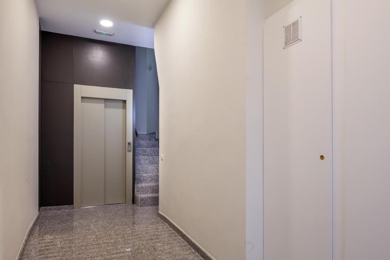 Mediterranean Barcelona Apartments ภายนอก รูปภาพ