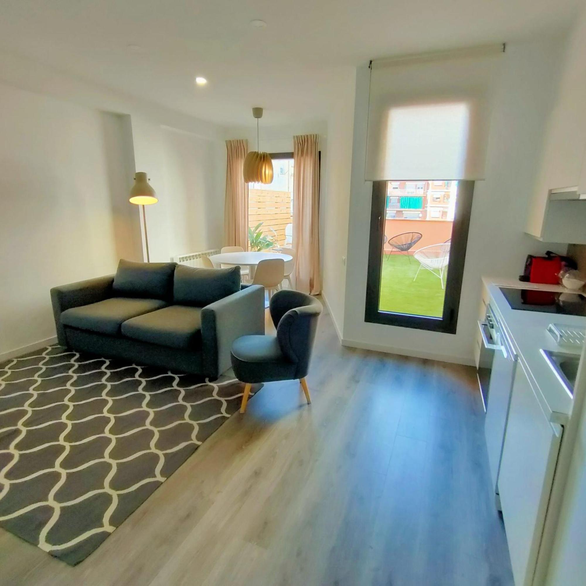 Mediterranean Barcelona Apartments ภายนอก รูปภาพ